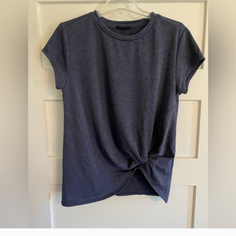 Lightweight just like thin sweatshirt material blue tshirt size small fun detai